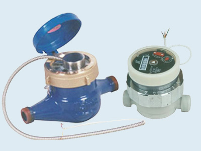 Electronic remote-reading water meter